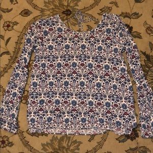 Long sleeve top